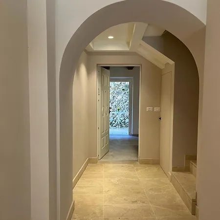 Appartement Charme In Centro With Private Parking à Ascoli Piceno Extérieur photo