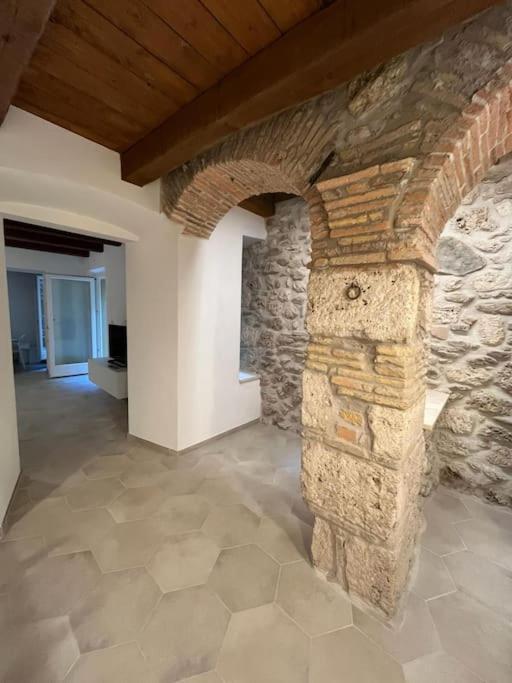 Apartment Charme In Centro With Private Parking *